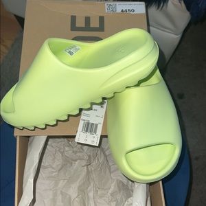 yeezy slide glow green